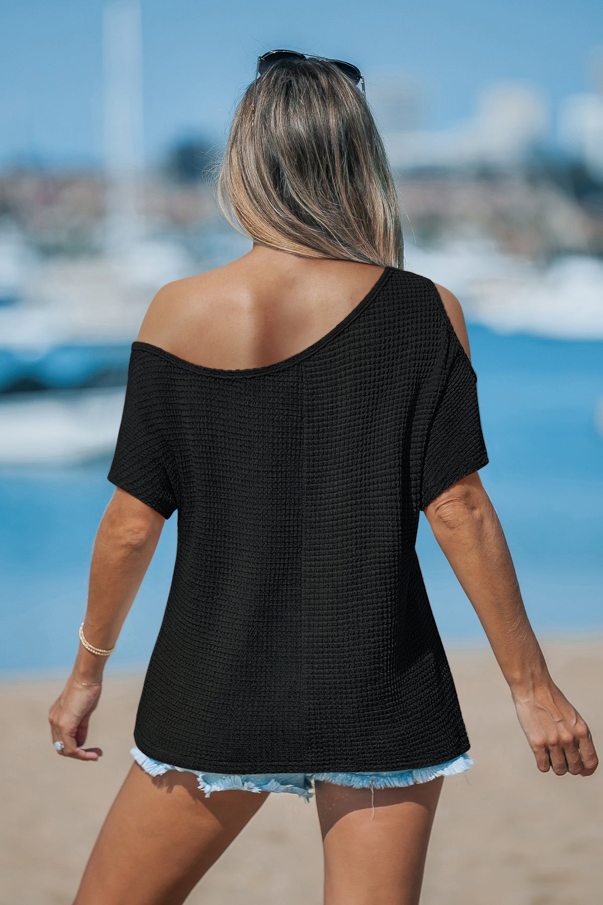 Always Grounded Black Top