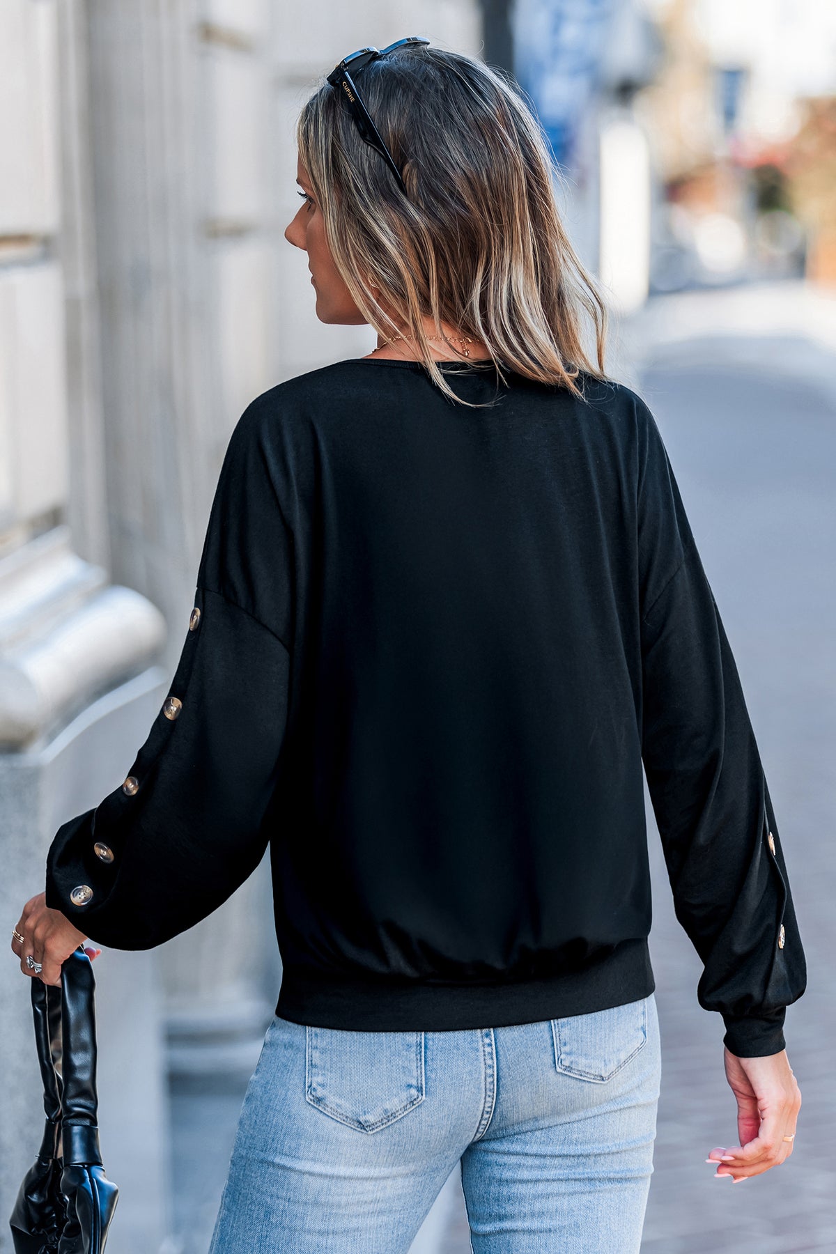 Catching Feels Black Top