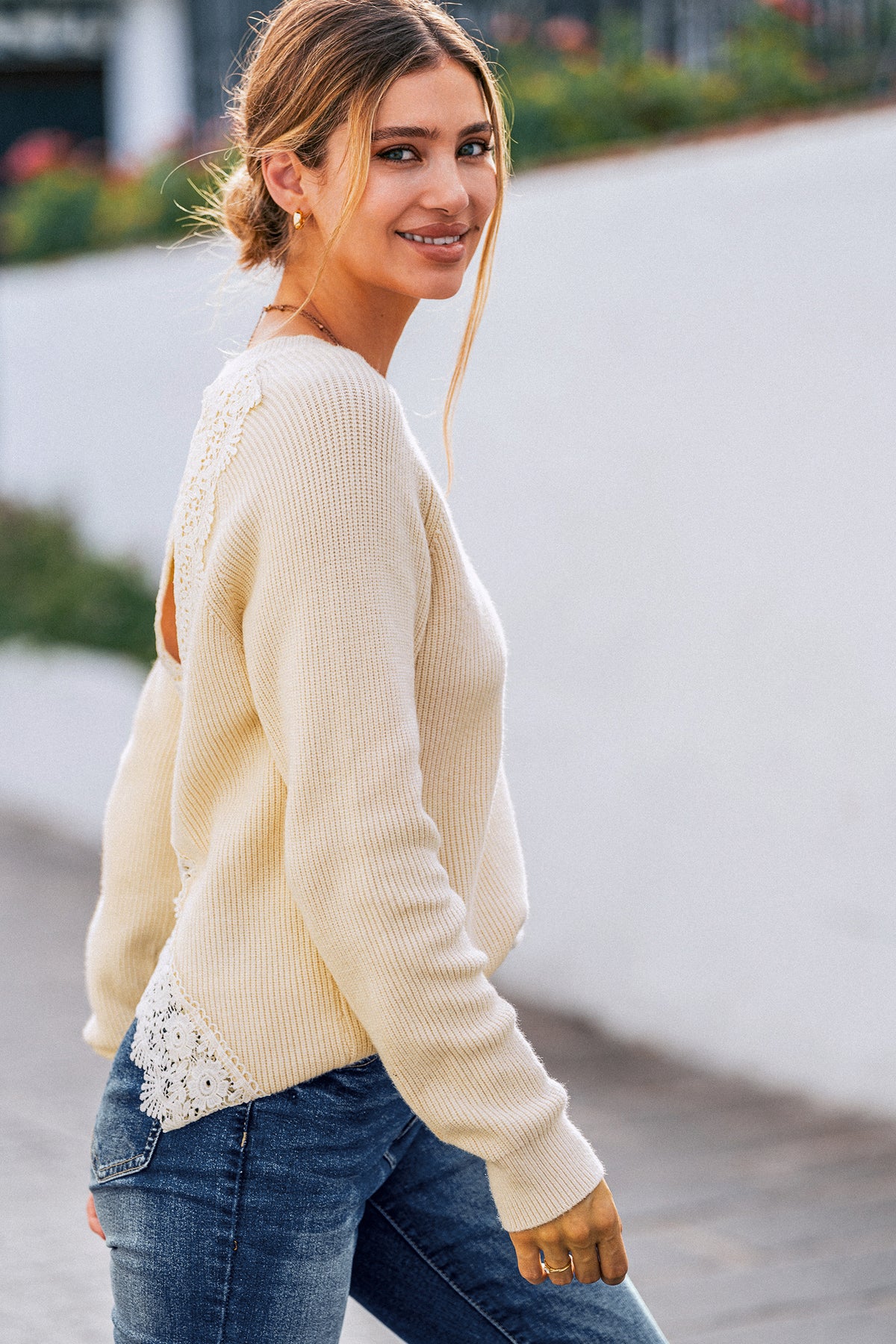 Crisp Air Cream Sweater