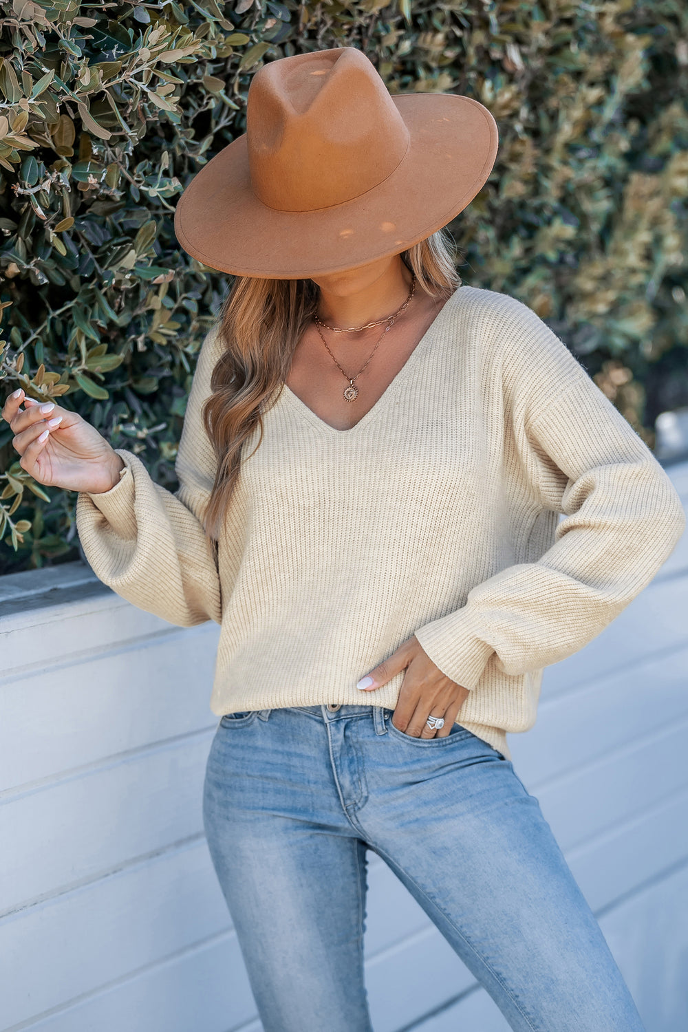 Long Sleeve V-Neck Bow Sweater