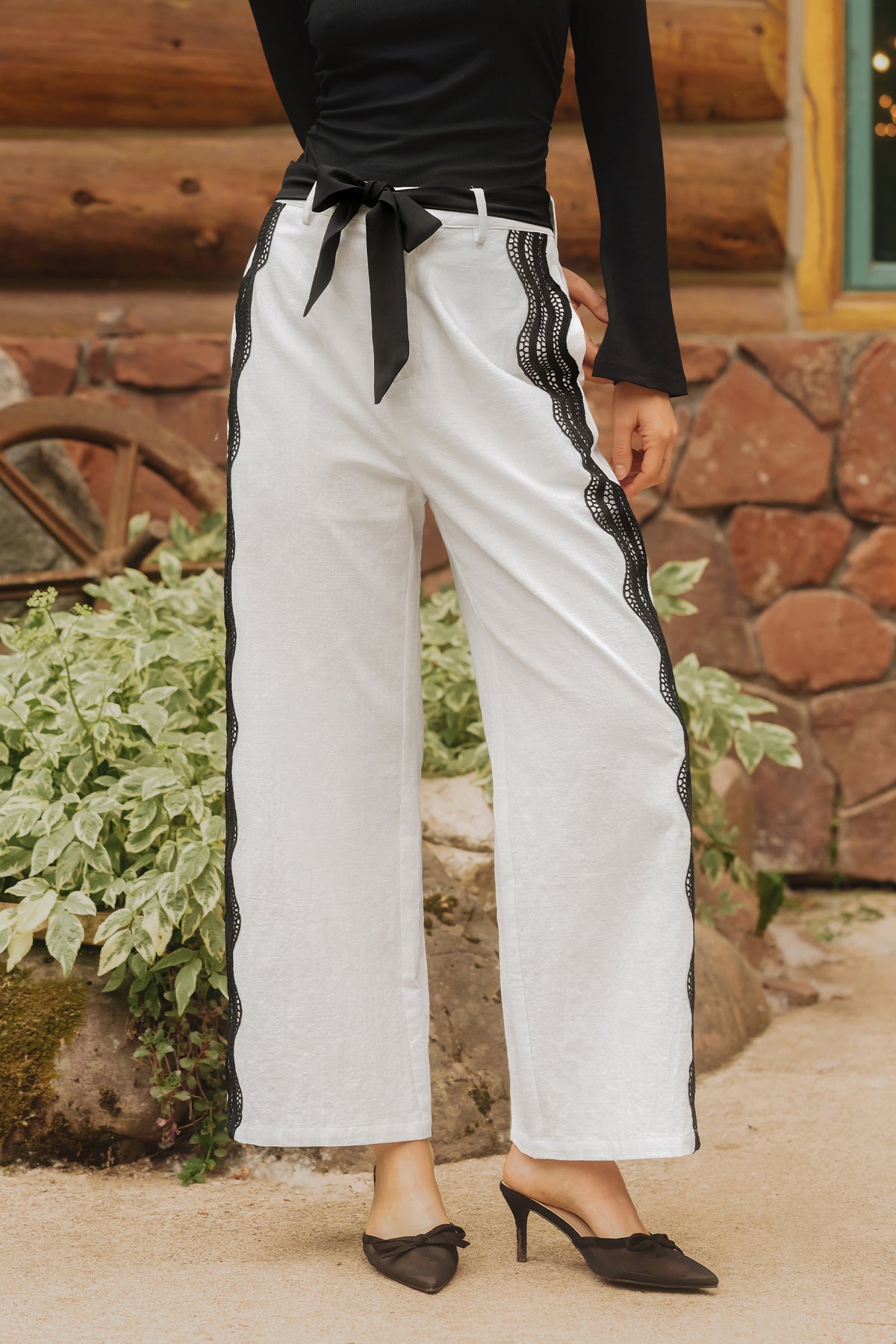 Needed This Two-Toned Pants