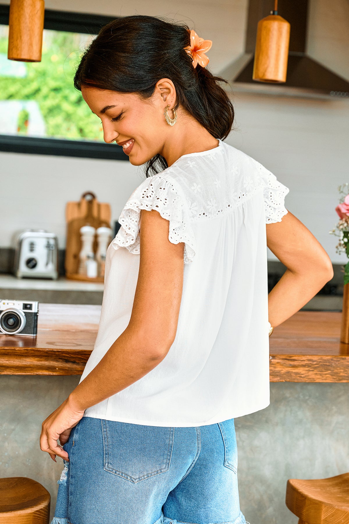 Positive Energy White Top