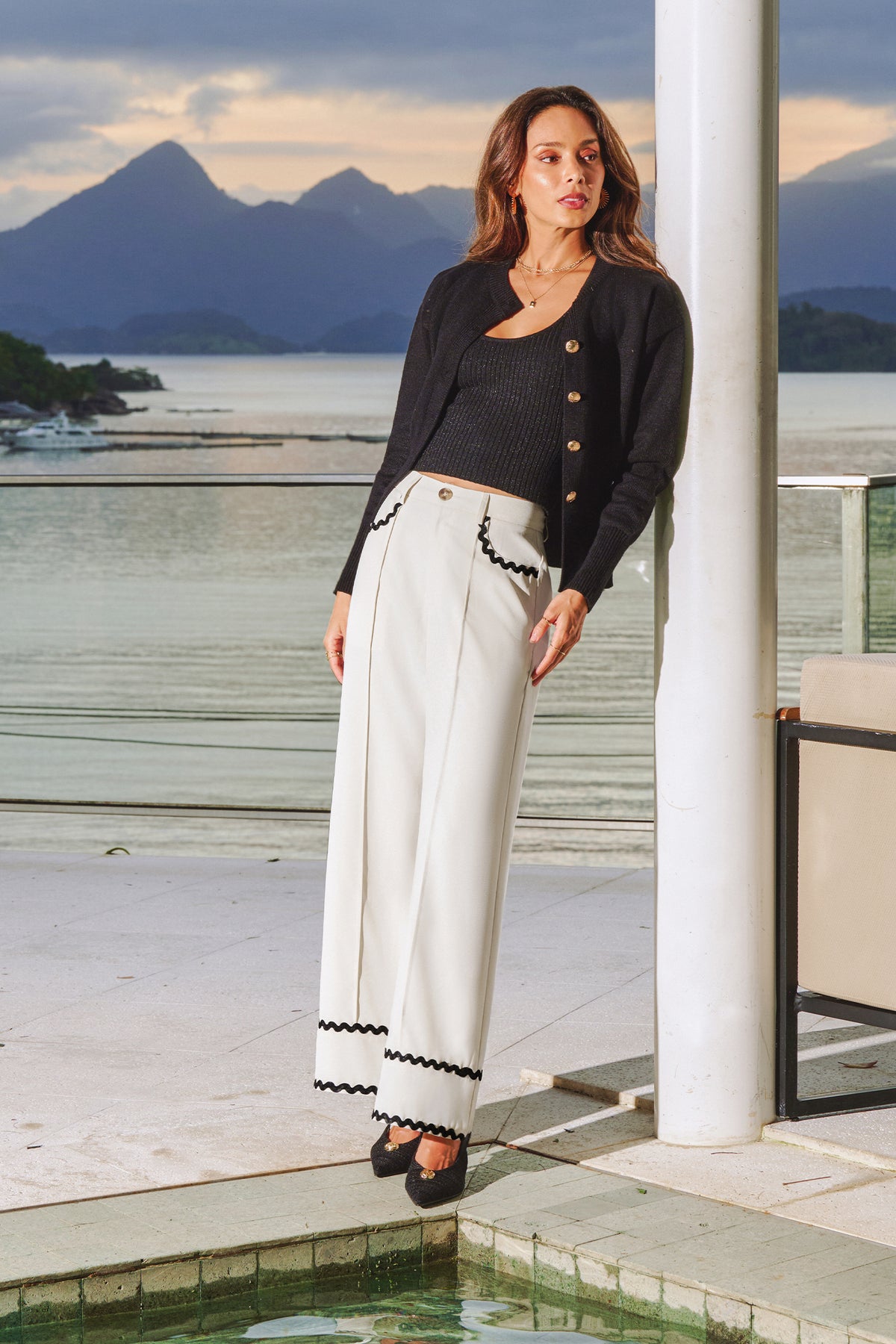 Sailor Beige Pants