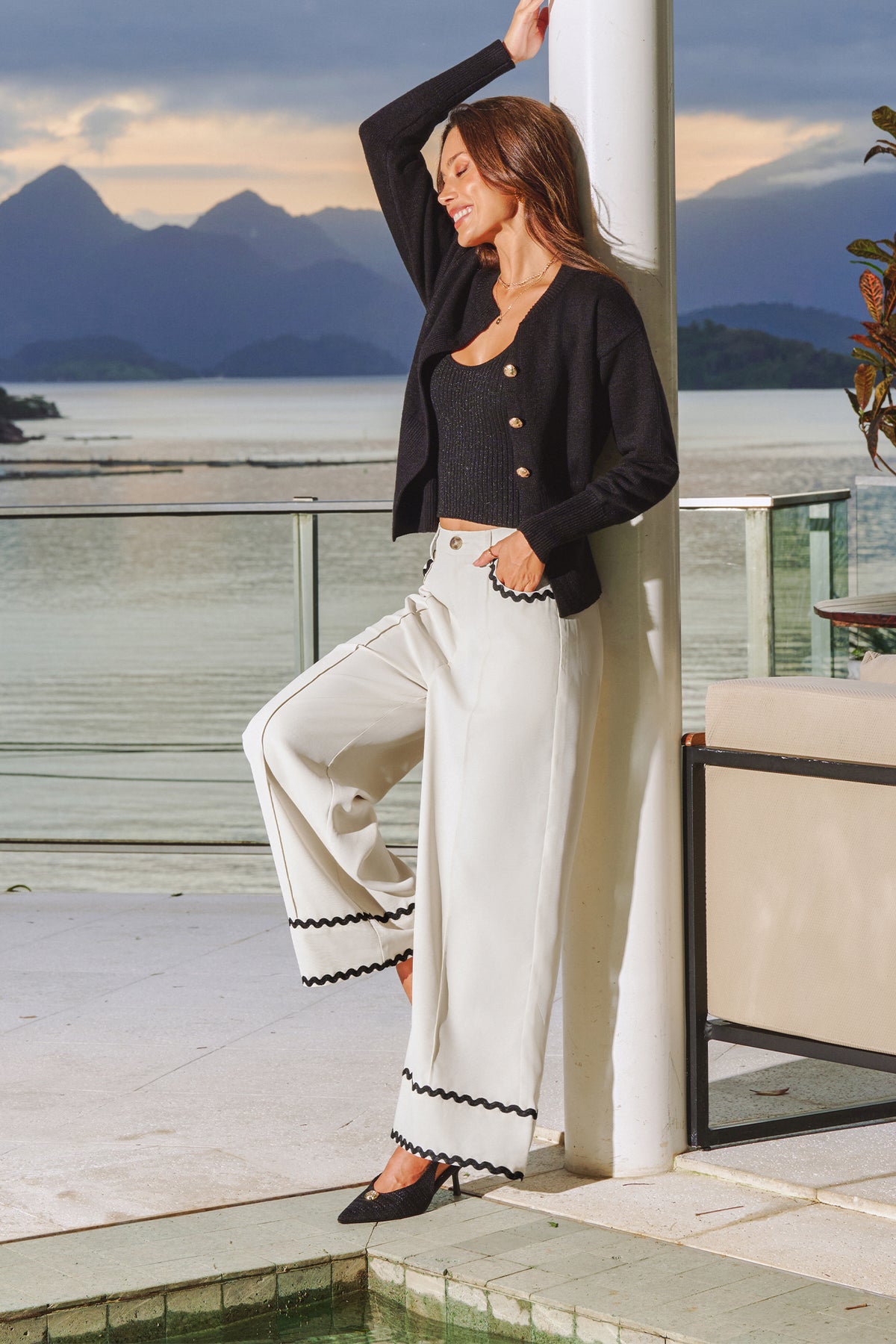 Sailor Beige Pants